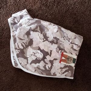 Calvin Klein running shorts XL NWT